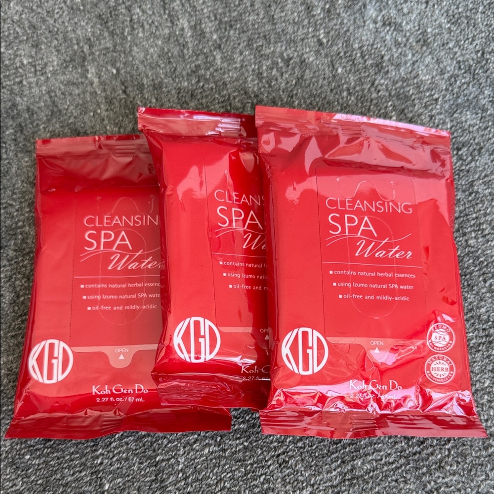 Koh Gen Do Cleansing Spa Water Wipes —